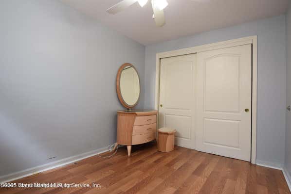 363 OAK AVE