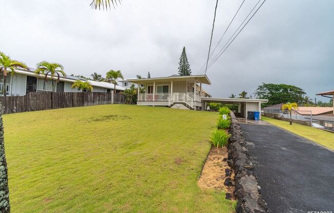 Charming Island Retreat – 3BR/2BA Home A BLOCK FROM THE OCEAN!