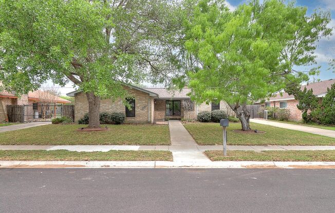 3121 Seafoam - 4/bedroom 2/bathroom - $2,100/monthly