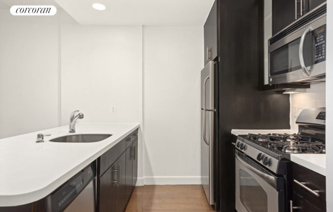 1 bed, 1 bath, $5,400, Unit 3M