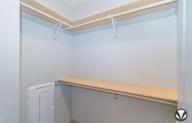 2 beds, 2 baths, 1,043 sqft, $1,665, Unit YH-3042