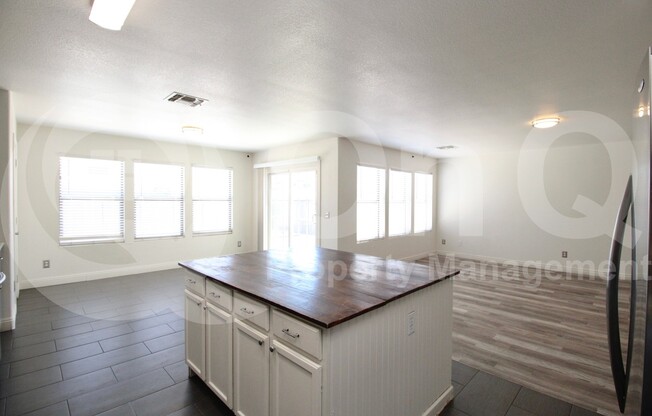 11509 E QUICKSILVER AVE
