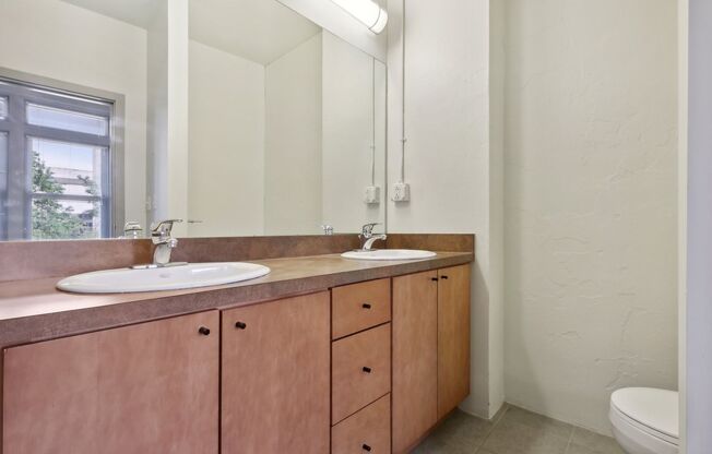 1 bed, 1 bath, 1,021 sqft, $1,575, Unit 209