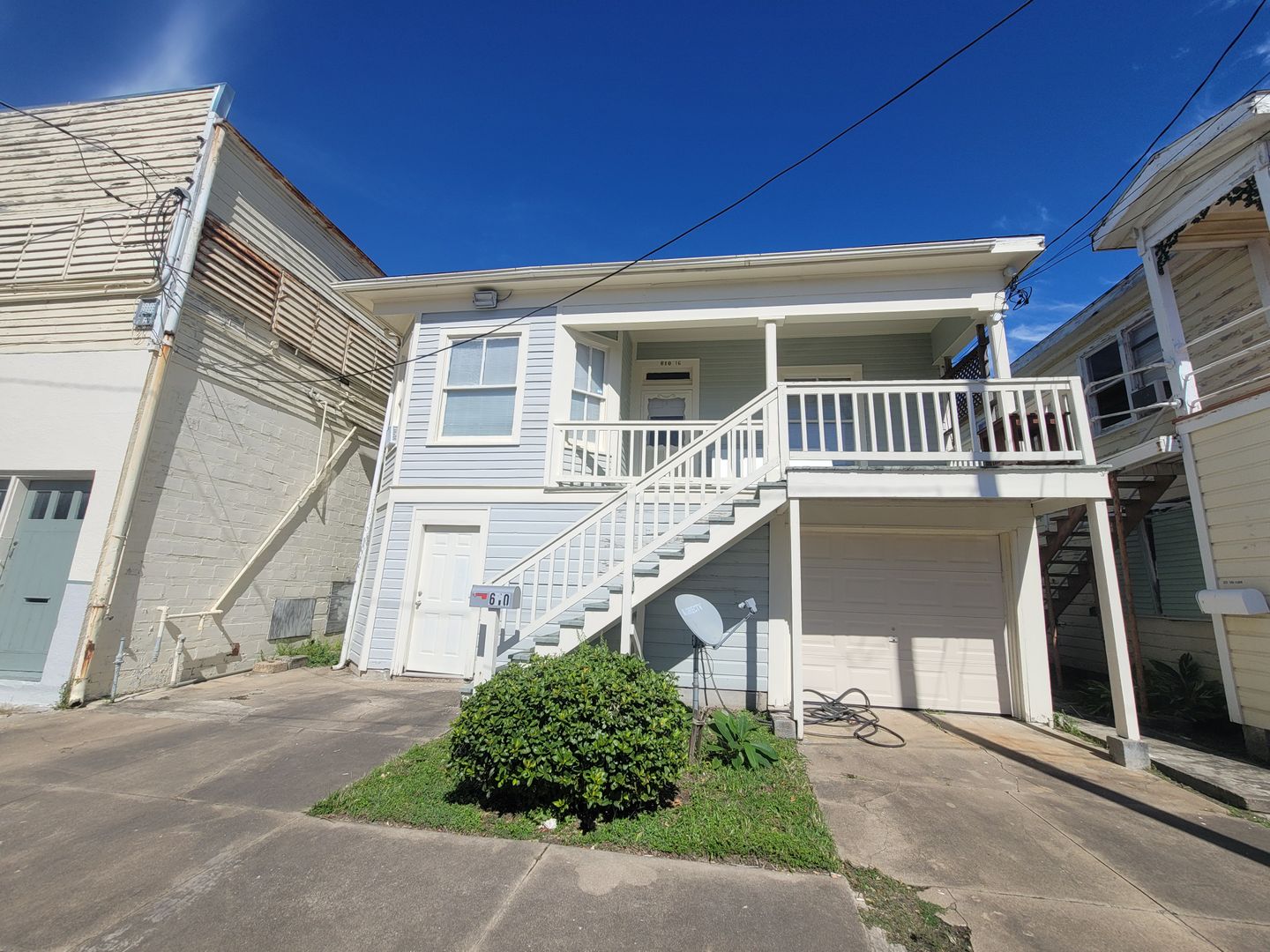 East End Upstairs 2 Bedroom Cottage