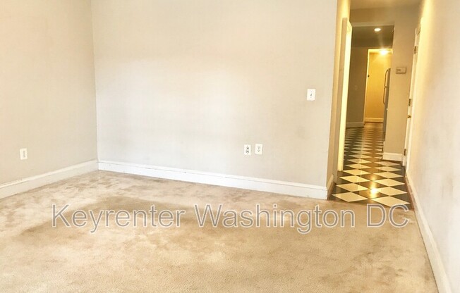 1700 W VIRGINIA AVE