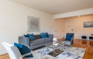 Living Area-Classic
