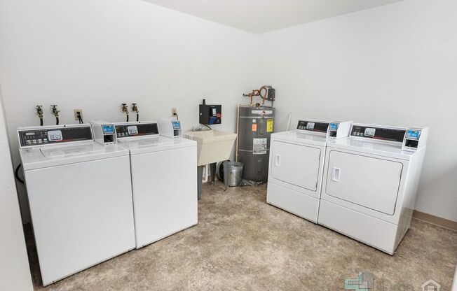 2 beds, 1 bath, 730 sqft, $1,600, Unit 79