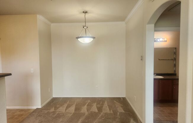 1 bed, 1 bath, $1,295, Unit APARTMENT 2025