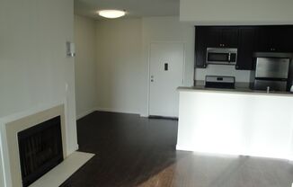 1 bed, 1 bath, $2,300, Unit 406