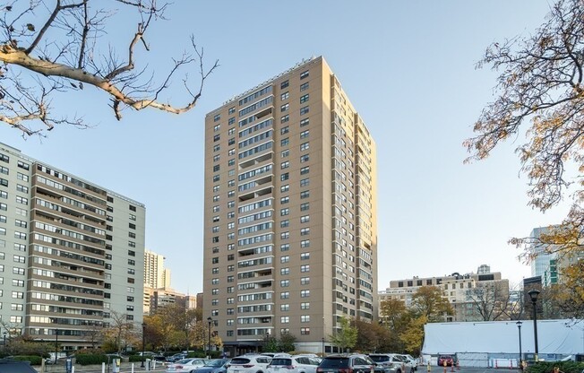 8 Whittier Pl