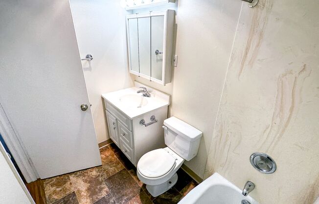 1 bed, 1 bath, 475 sqft, $1,495, Unit 406