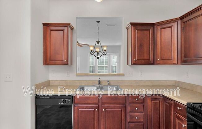 11443 DESTIN LN