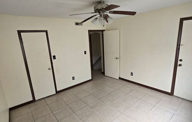 2 beds, 1.5 baths, 1,112 sqft, $1,000, Unit P2325-142