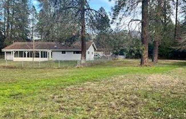 3 bed 2 bath Single Family Home for Rent in Rogue River