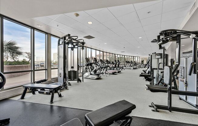 2 beds, 2 baths, $2,600, Unit # 3702