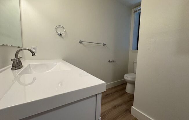 3 beds, 1 bath, 1,120 sqft, $2,250, Unit 732 S. Millvale Ave. #B6