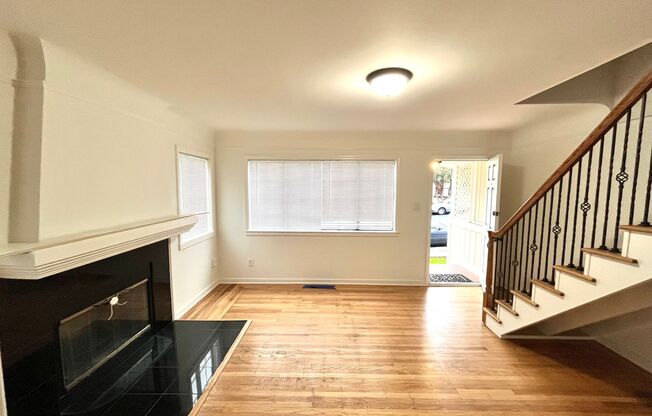 Charming 4 Bedroom Home Located in Lomita Park Neighborhood