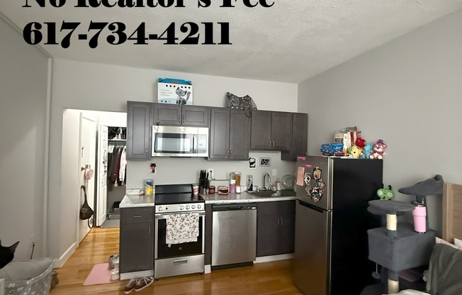 1124 Commonwealth Ave