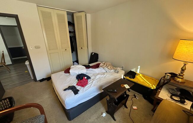 1 bed, 1 bath, $995, Unit 122