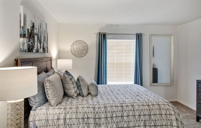 Beautiful Bright Bedroom With Wide Windows at Inverness Lakes Apartments, Mobile, 36695