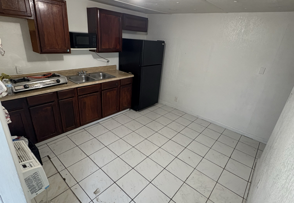 1135 SW 127 CT