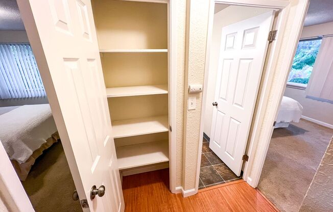 2 beds, 1 bath, 700 sqft, $2,495, Unit 104