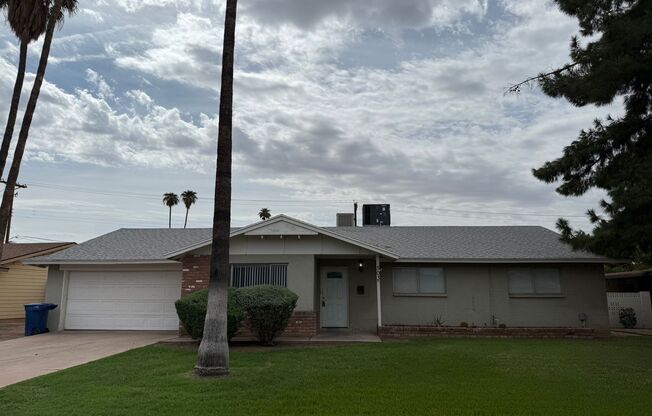 5-Bedroom Home In Tempe