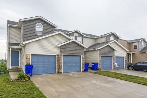 Patriot Pointe Townhomes Junction City, KS Exterior VIII