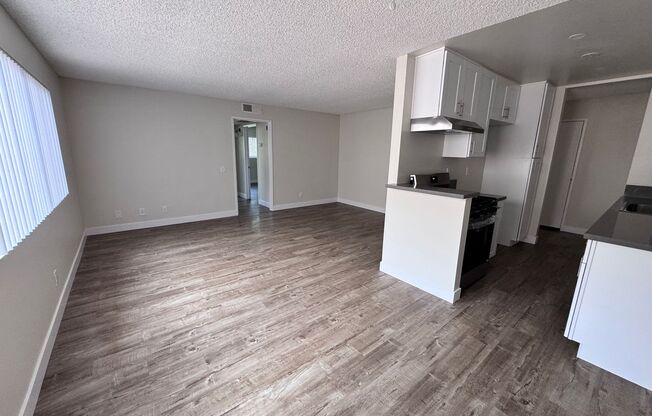 Beautifully Remodeled Apartment in Sunland, CA