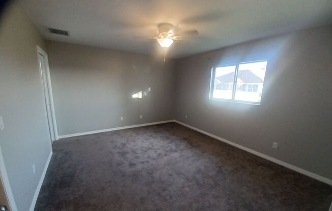 3 beds, 2 baths, $2,100