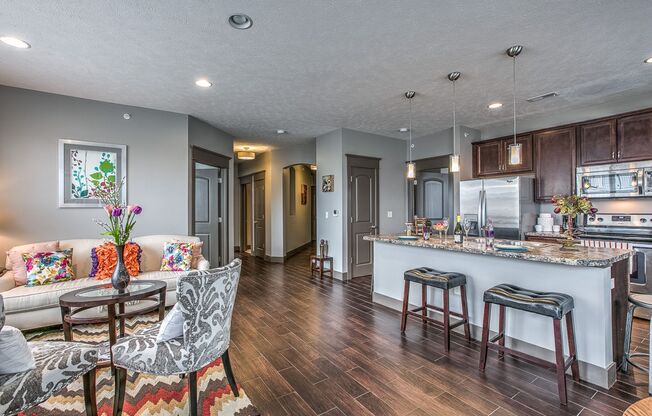 3 beds, 2 baths, 1,469 sqft, $1,995, Unit A - 1010 Unit 215 - C1469