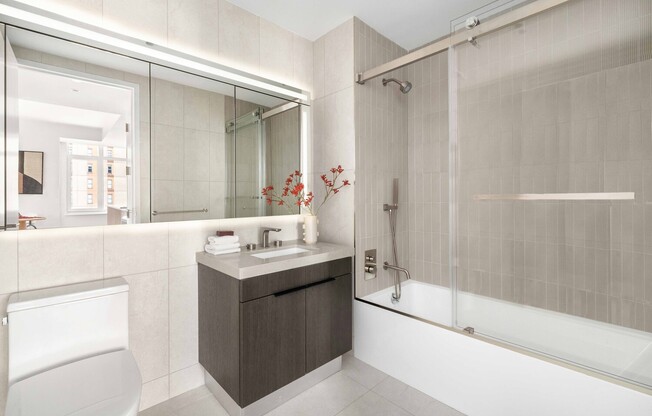 2 beds, 2 baths, $9,660, Unit 4D