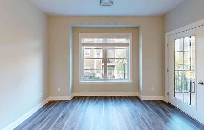 2 beds, 2 baths, 1,042 sqft, $2,895, Unit 5110