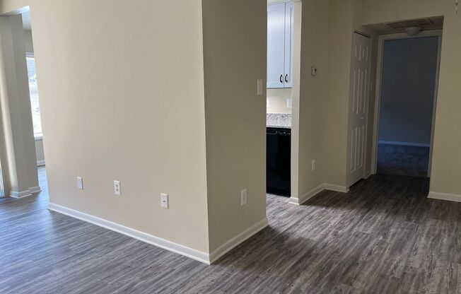 1 bed, 1 bath, 768 sqft, $1,945