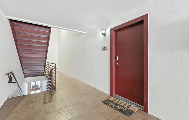 Walking Distance to ASU!