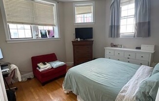 779 E 5 ST