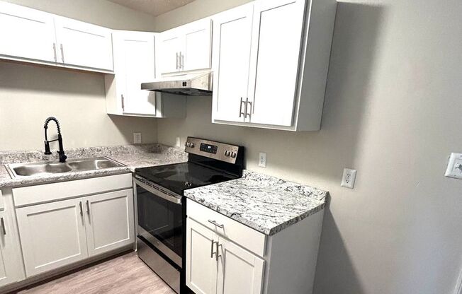 1 bed, 1 bath, 600 sqft, $820