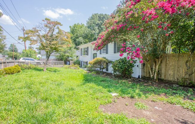 Gorgeous 4 BR/2 BA Single Family Home in Upper Marlboro!