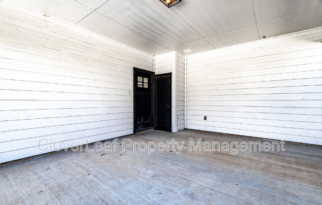 1934 LAMAR ST