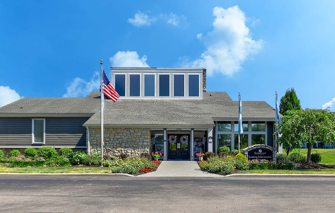 Leasing office at Somerset Lakes Apartments, featuring a welcoming entrance.