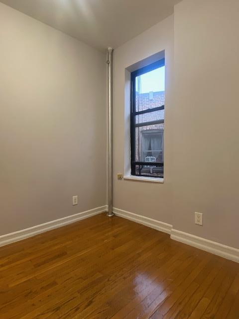 2 beds, 1 bath, 350 sqft, $2,925, Unit 26