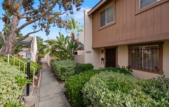 Spacious 4-Bedroom 2.5-Bathroom Townhome 50% Off 1st Month!