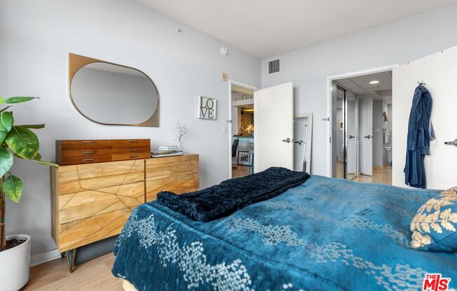 1 bed, 1 bath, 859 sqft, $4,250, Unit 621