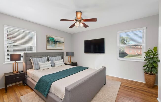 1 bed, 1 bath, 526 sqft, $995, Unit 4836 #1S
