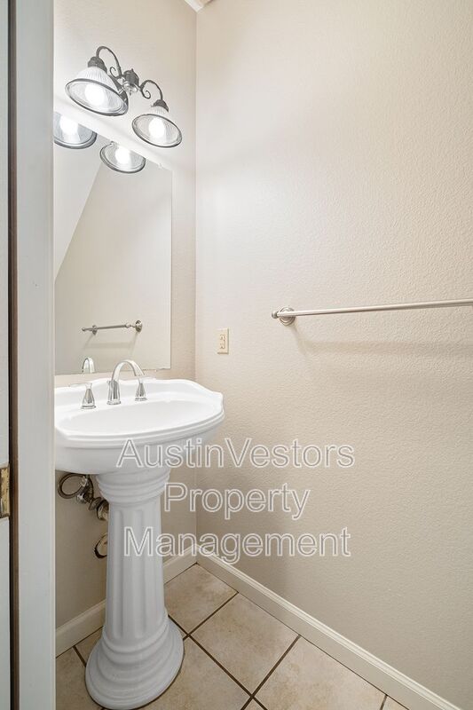 1005 Canyon Edge Drive