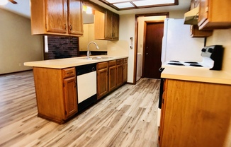 2 beds, 2 baths, $1,395