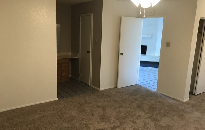 3 beds, 2 baths, $1,695