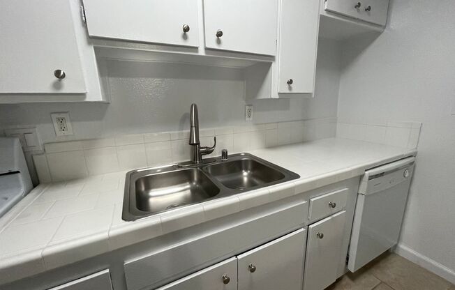 Studio, 1 bath, 555 sqft, $1,545, Unit 045#25