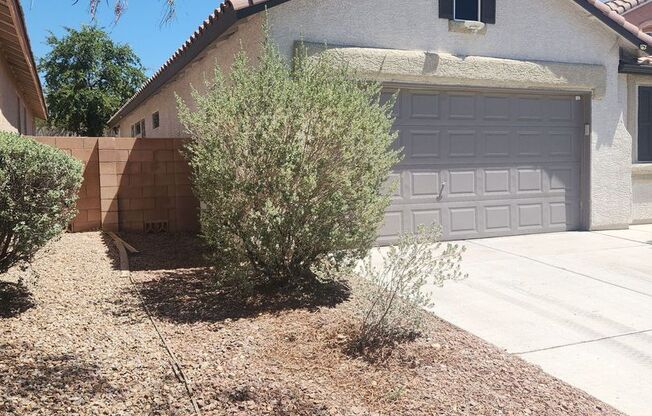 NICE 2 BED +DEN, 2 BATH IN SUMMERLIN!!