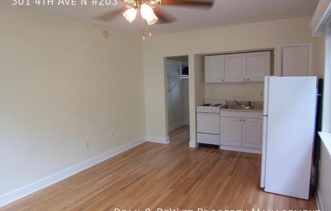 301 4th Ave N